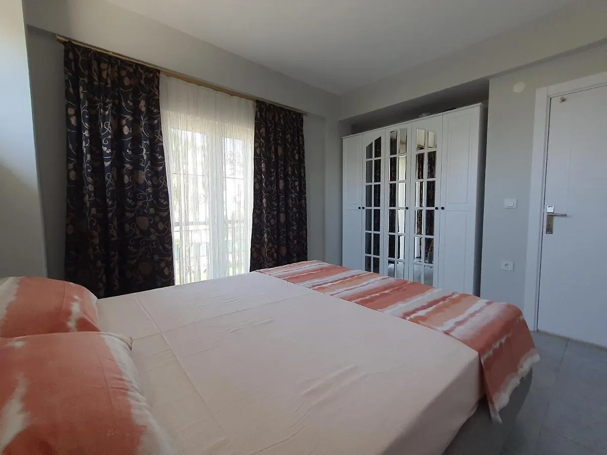 Bluberry Calis Beach Villa With Privat Pool Fethiye